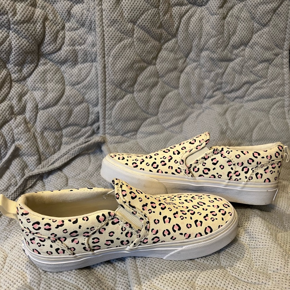Kid shoes